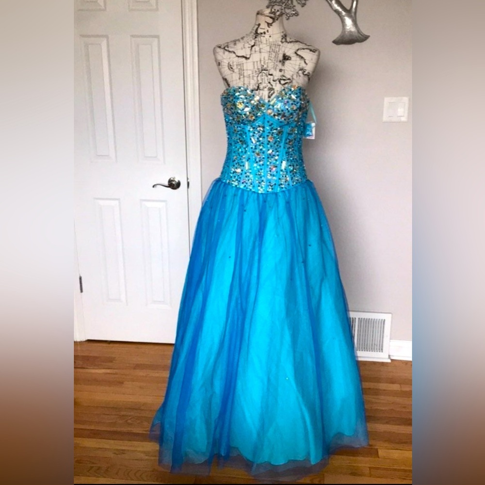 NWOT Aqua Corset Tulle y2k Gown Ball Evening bead xv Fairy Embellish Sequin L